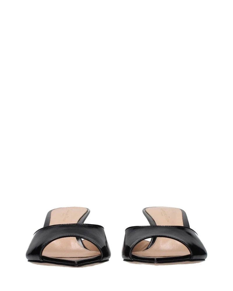 Gianvito Rossi Sandals in black — view 3