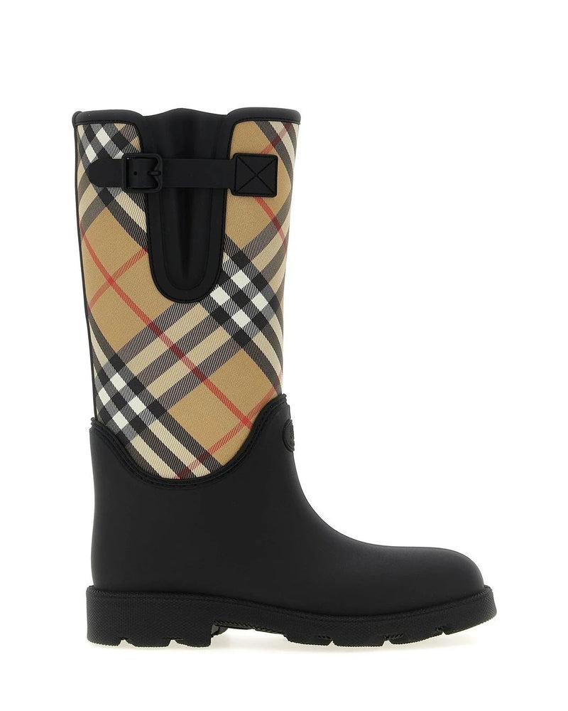 Burberry Knee High Boots in black, Rubber