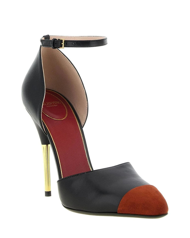 Valentino Garavani Pumps in black, Goat Leather — view 2