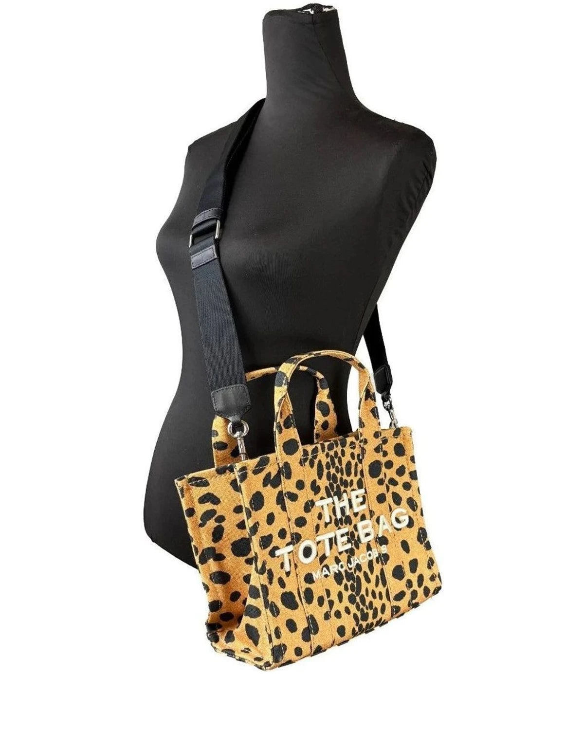 Marc Jacobs Tote Bag in silver, Canvas — view 4