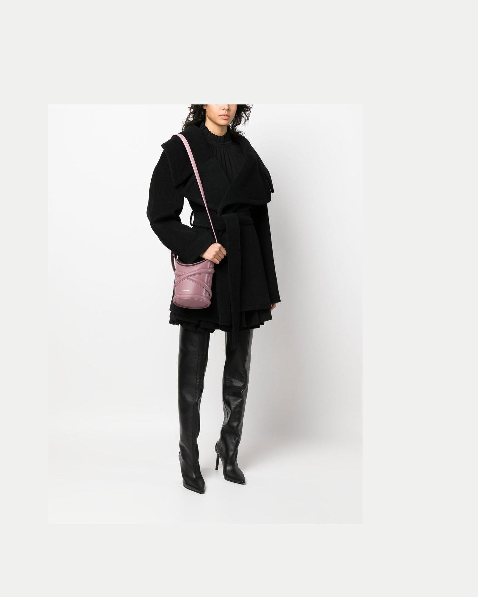 Alexander Mcqueen The Curve Bucket Bag Glam Steals
