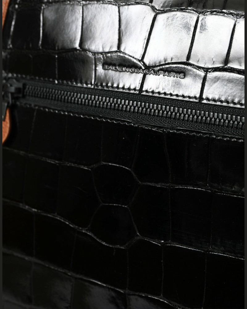 Balenciaga Elegant Crocodile Leather Crossbody Bag Cross Body Bags