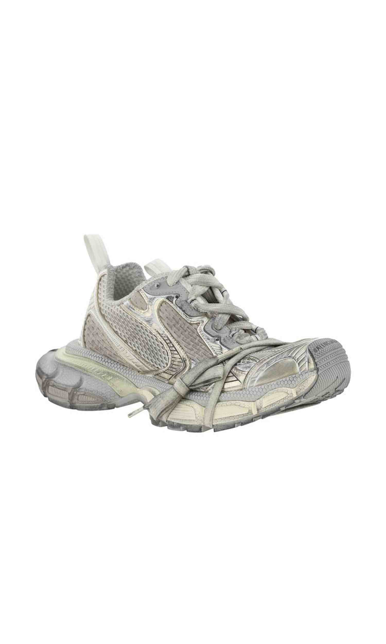 Balenciaga Sneakers Glam Steals