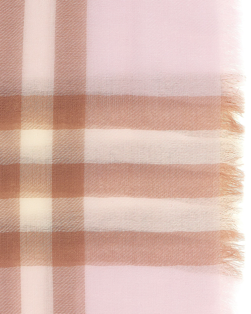 Burberry Giant Scarf Glam Steals