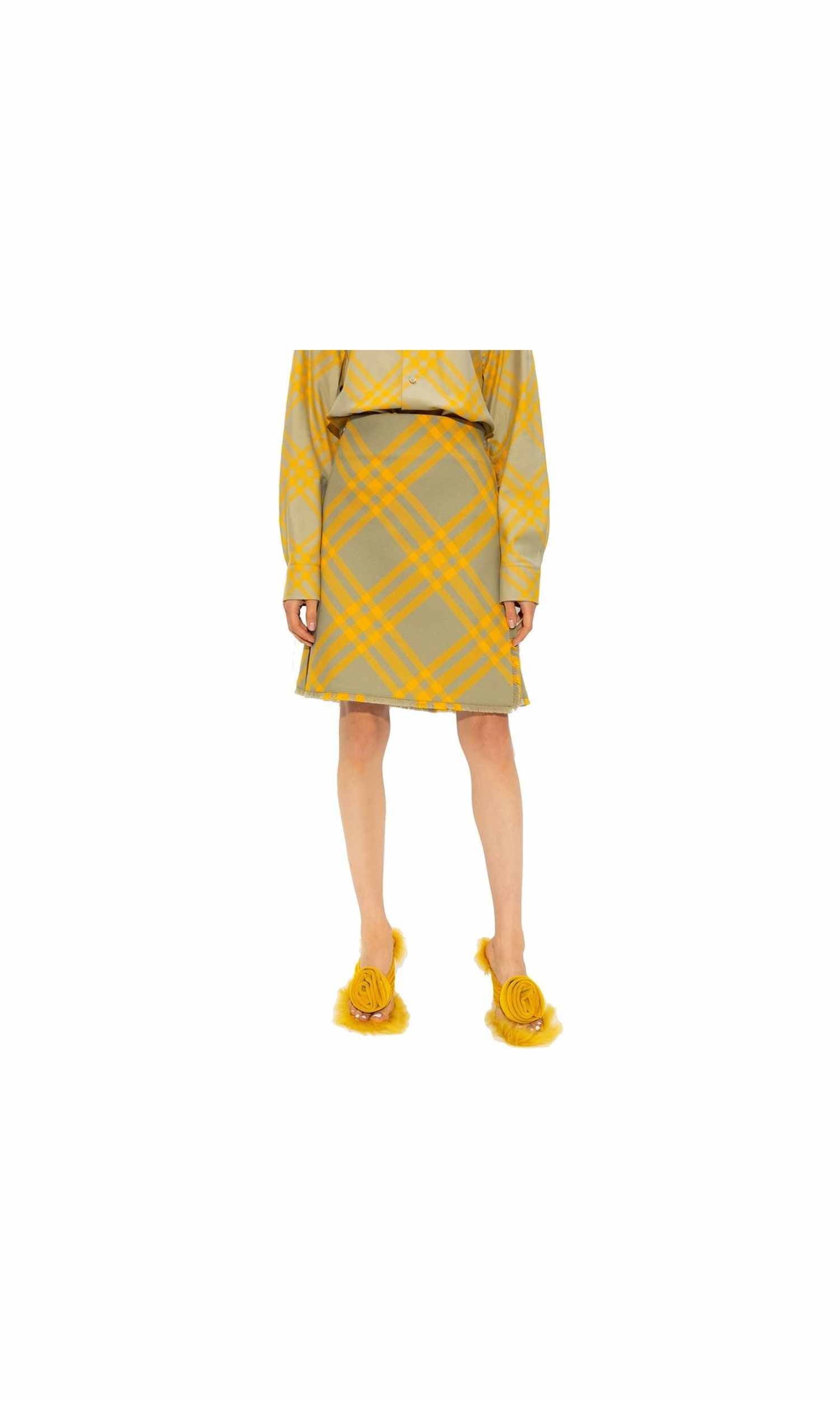 Burberry Kilt Style Skirt Glam Steals