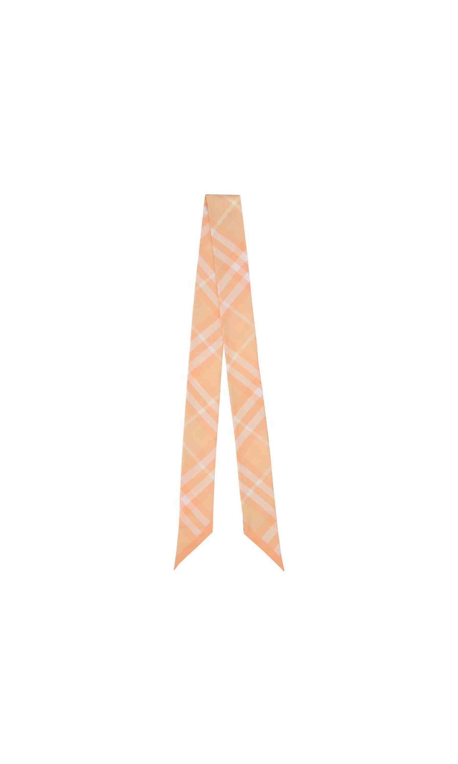 Burberry Scarf Glam Steals