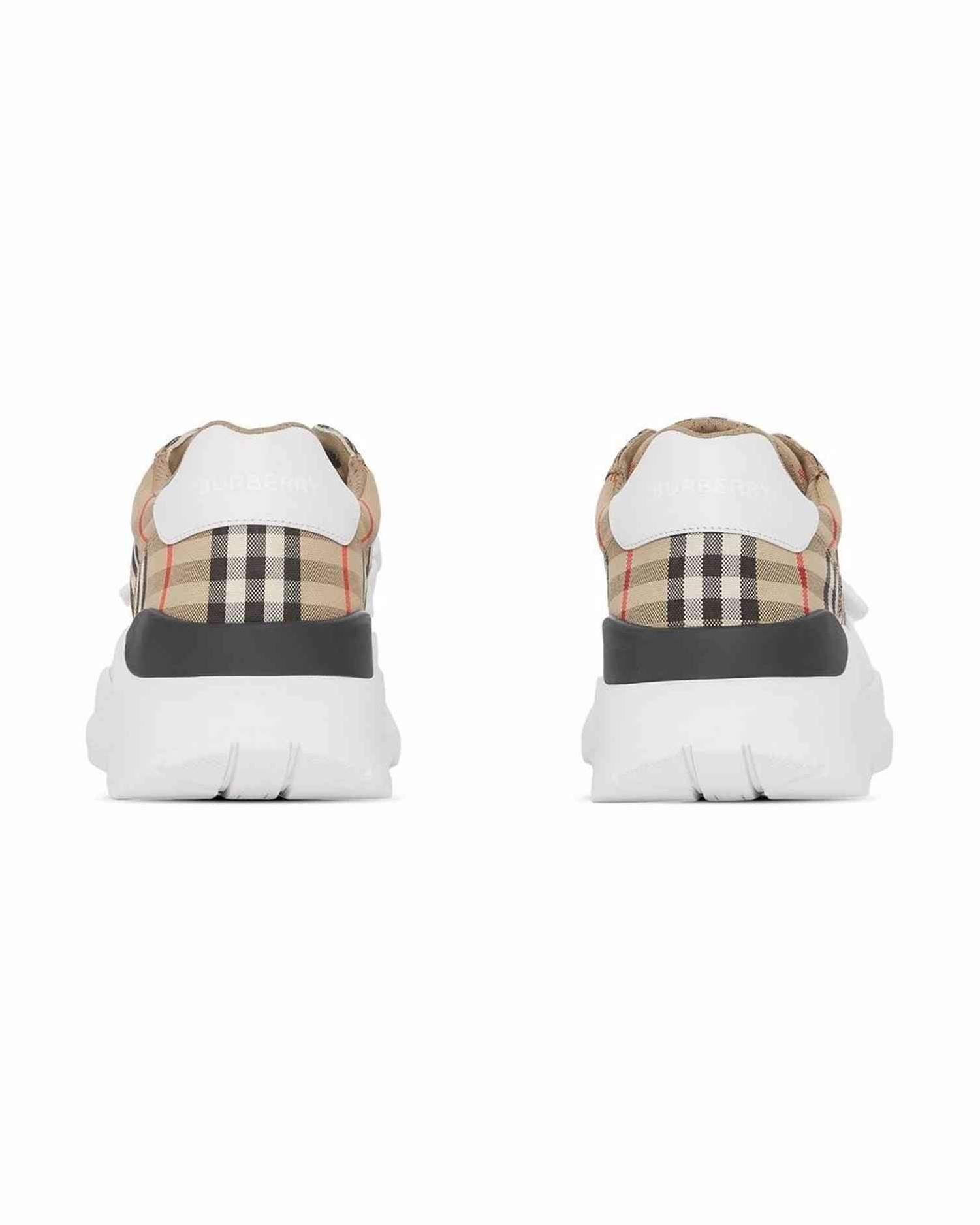 Burberry Sneakers Beige Glam Steals