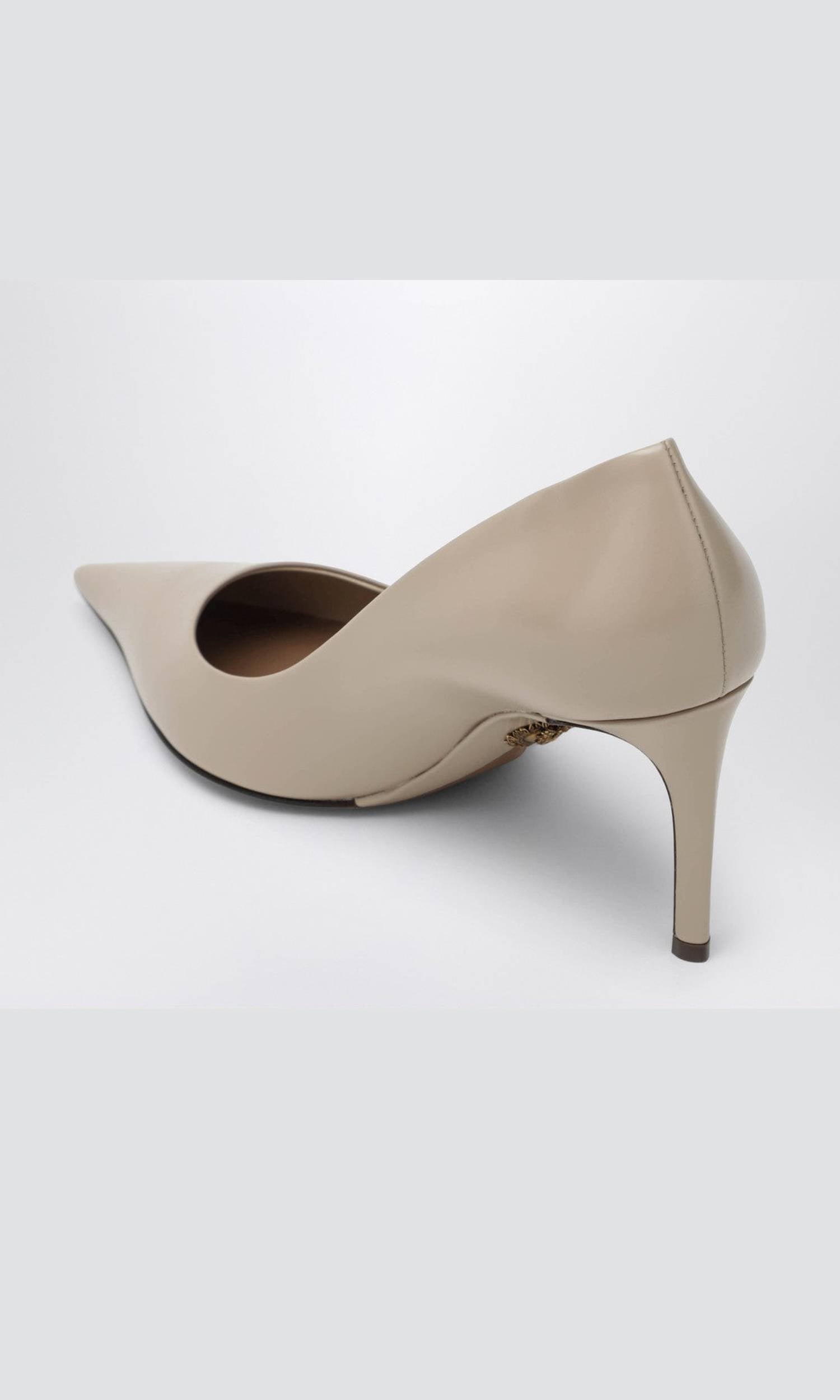 Dolce & Gabbana Dolce&Gabbana Beige calfskin décolleté devotion Glam Steals