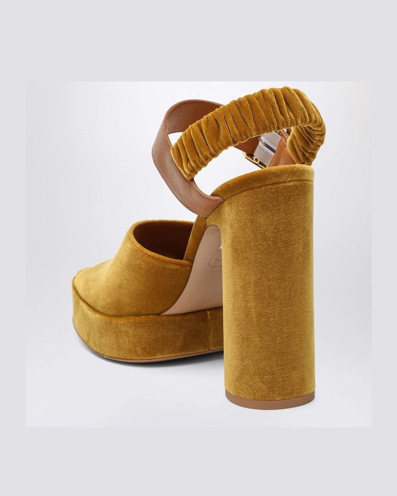 Chloé Aria Platform Sandals Glam Steals
