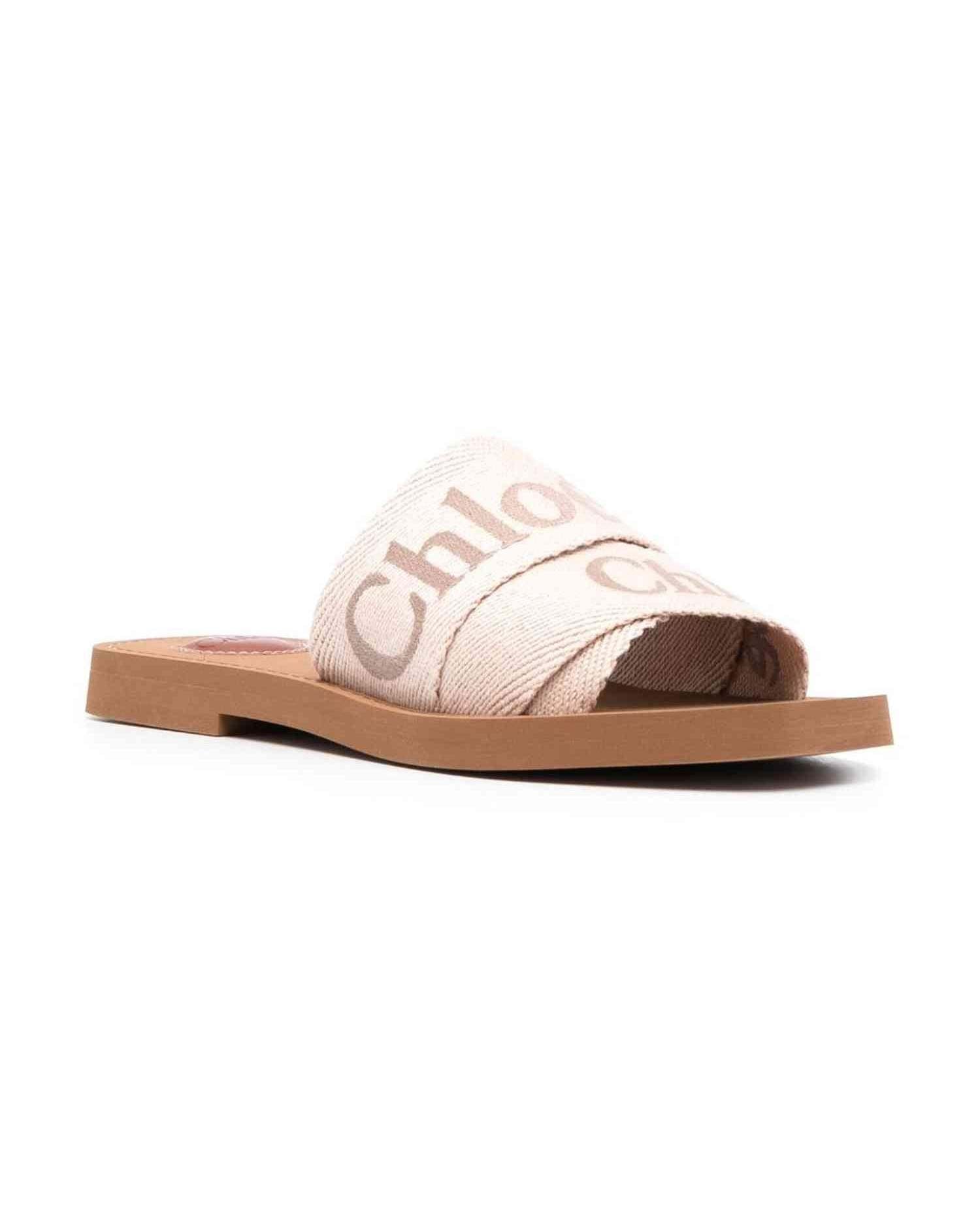 Chloé Beige Sandals Glam Steals