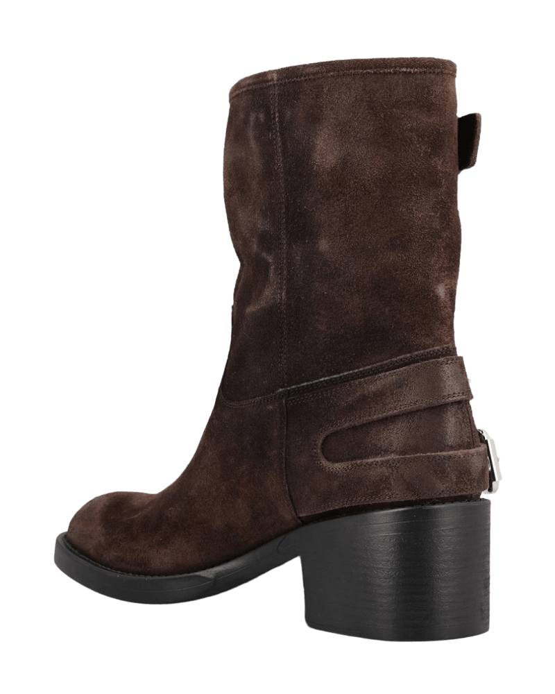 Chloé Boots Glam Steals