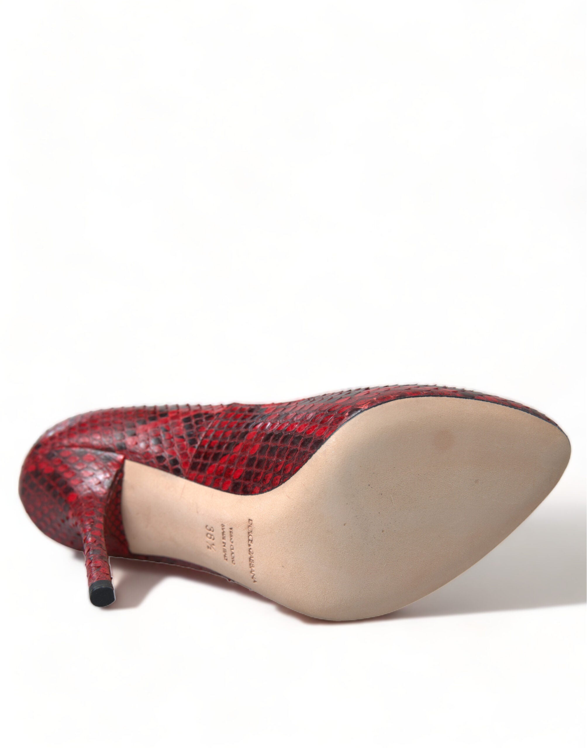 Dolce & Gabbana Almond Toe Snakeskin Pumps With Lace Red Socks Glam Steals
