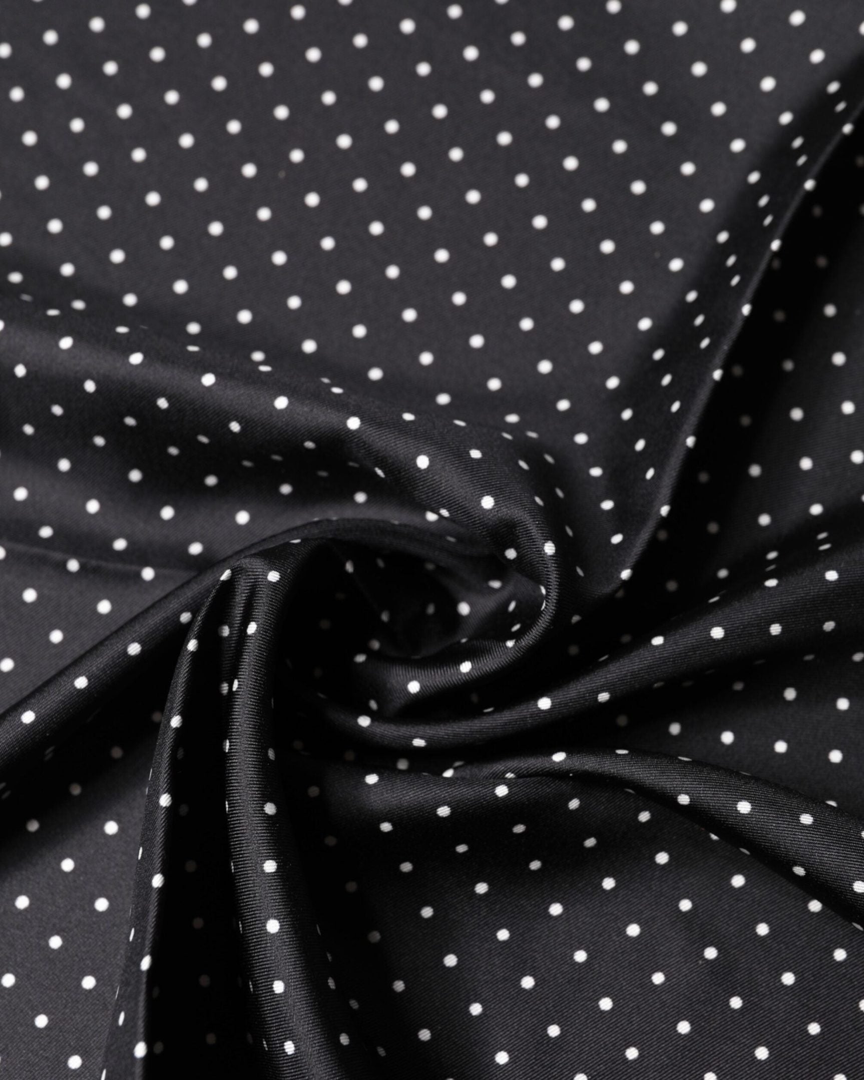 Dolce & Gabbana Black Silk Polka Dot Square Foulard Scarf Scarves & Shawls