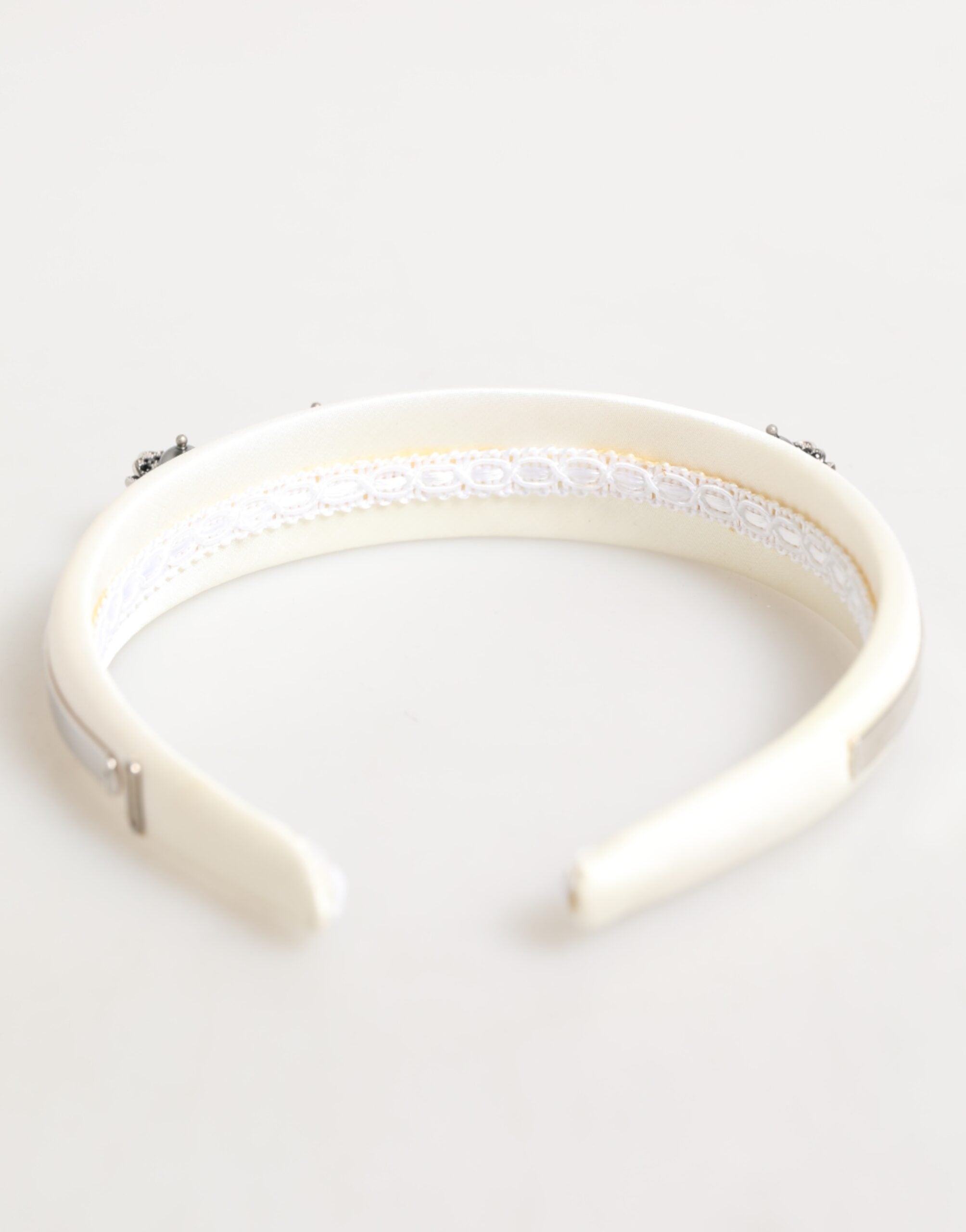 Dolce & Gabbana White Satin Palladium Silver Floral Crown Tiara Headband Glam Steals