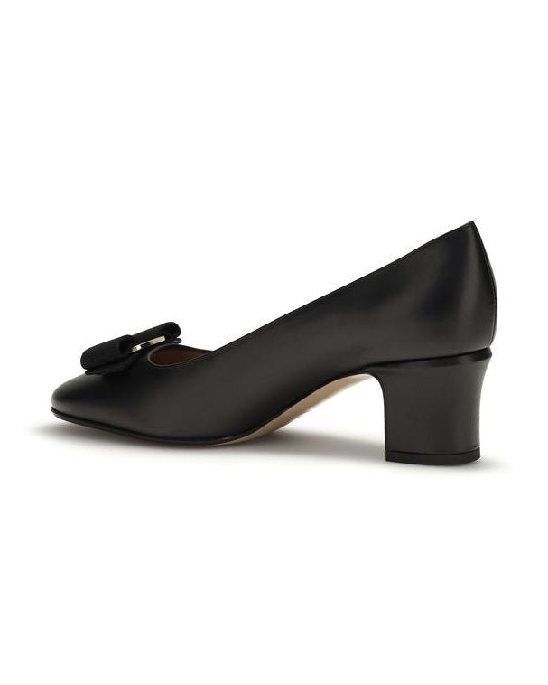Ferragamo Black Calf Leather Bos Taurus High Heel Pumps 