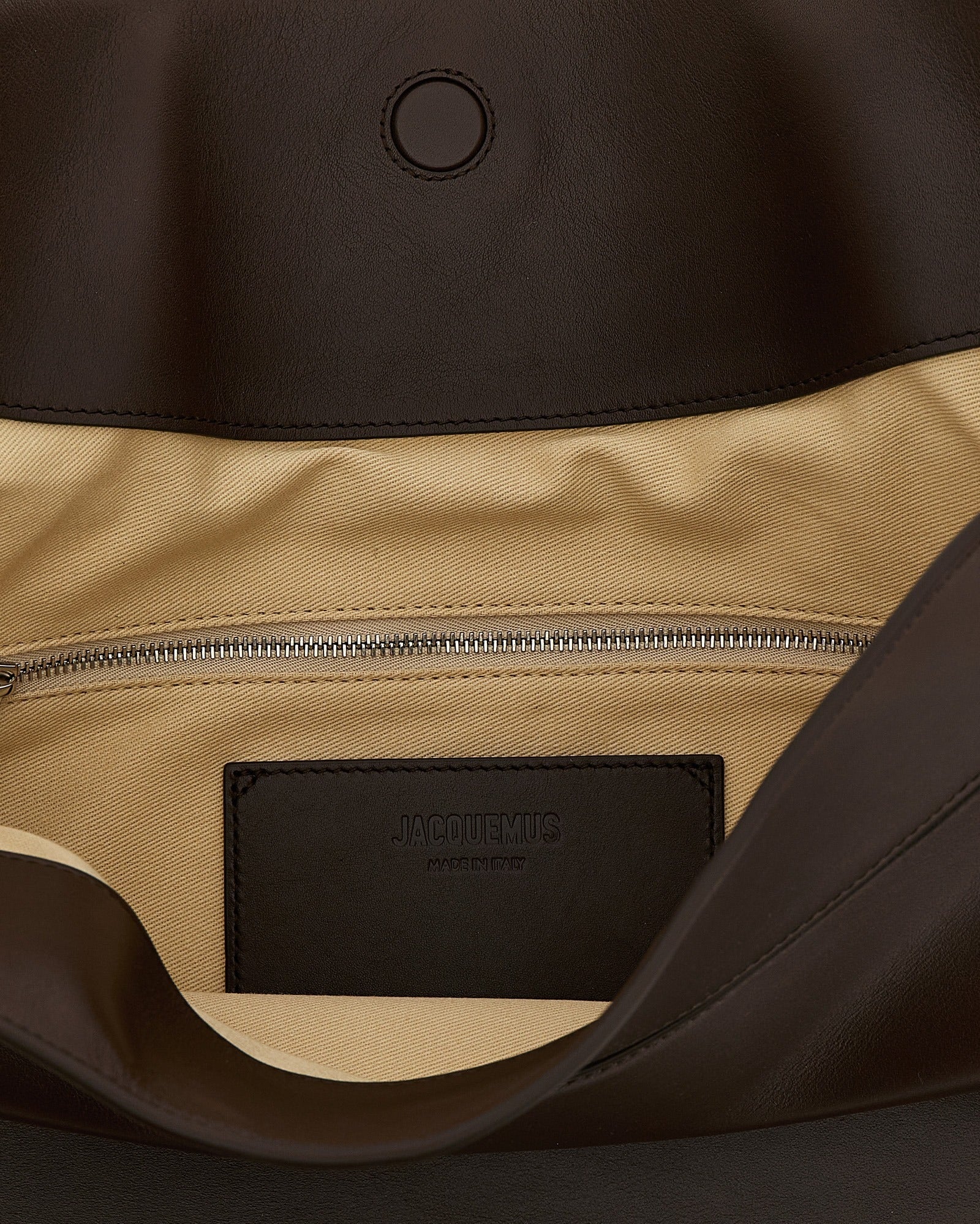 Jacquemus Le Sac Ovalo Shoulder Bag Shoulder
