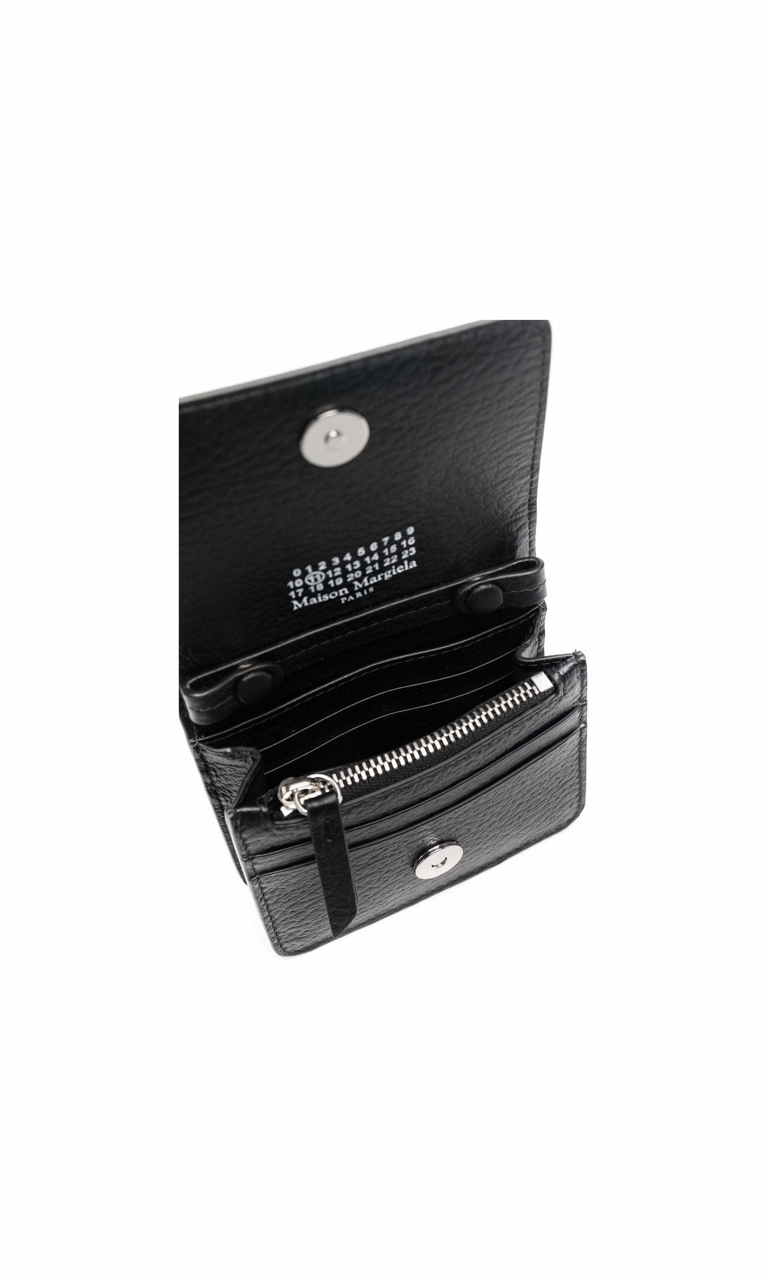 Maison Margiela Wallet with Chain Glam Steals