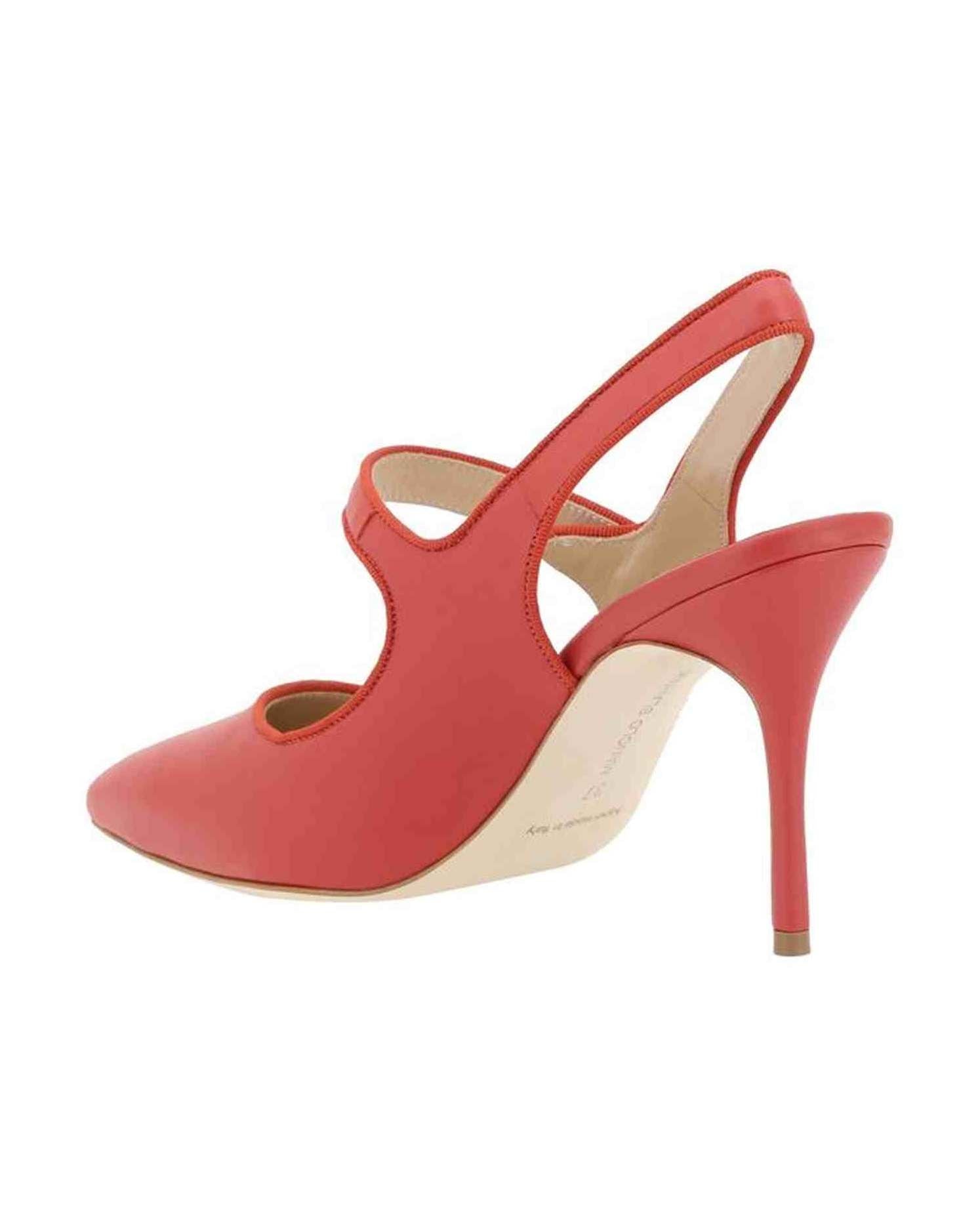 Manolo Blahnik Camparisli Pumps Glam Steals