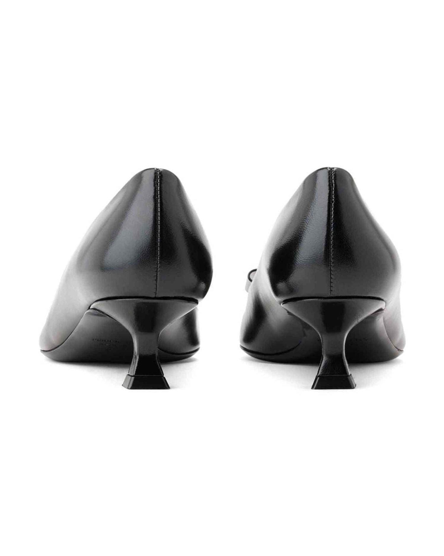 Salvatore Ferragamo Leather New Vara Pumps Glam Steals