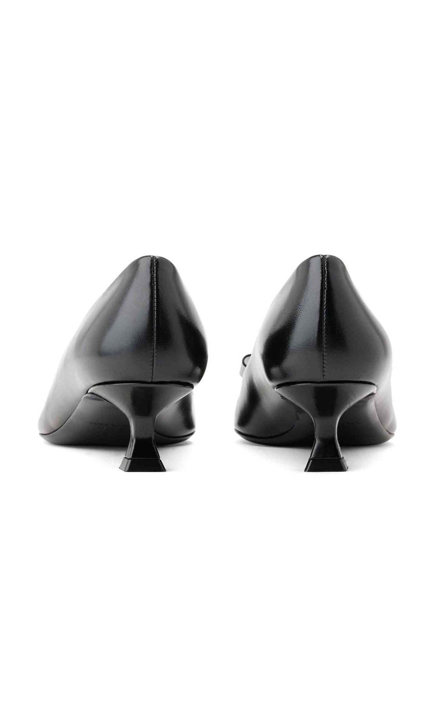 Salvatore Ferragamo Leather New Vara Pumps Glam Steals