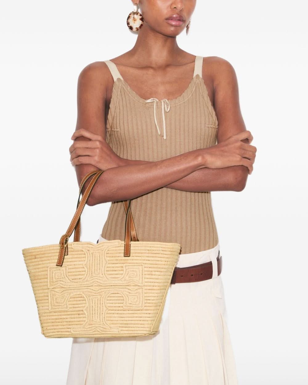 Tory Burch Beige Bag Glam Steals