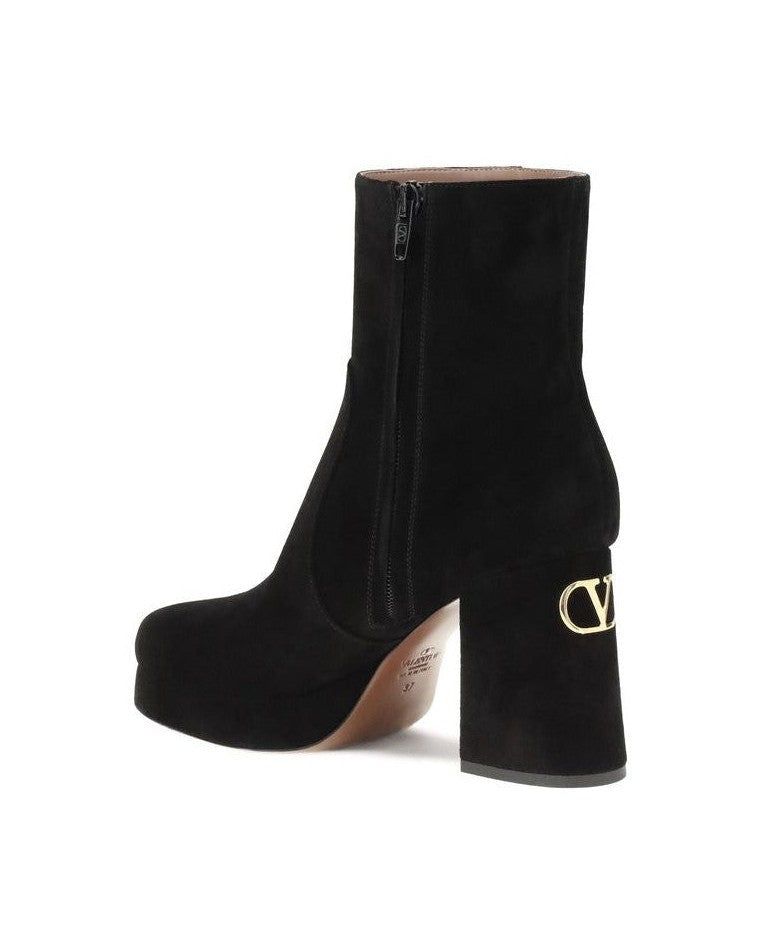Valentino Garavani Black Calf Leather Bos Taurus Ankle Boots Glam Steals
