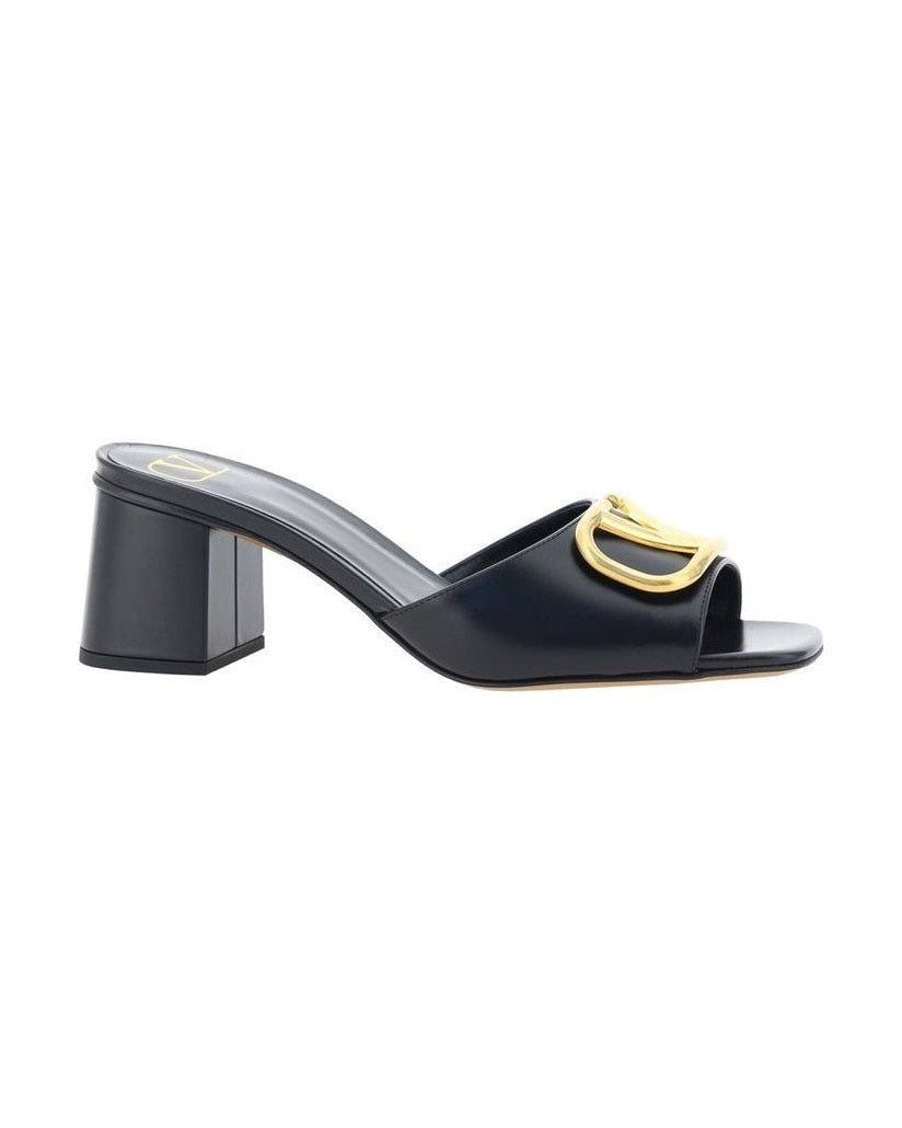Valentino Garavani Black Calfskin Flat Sandals Heels