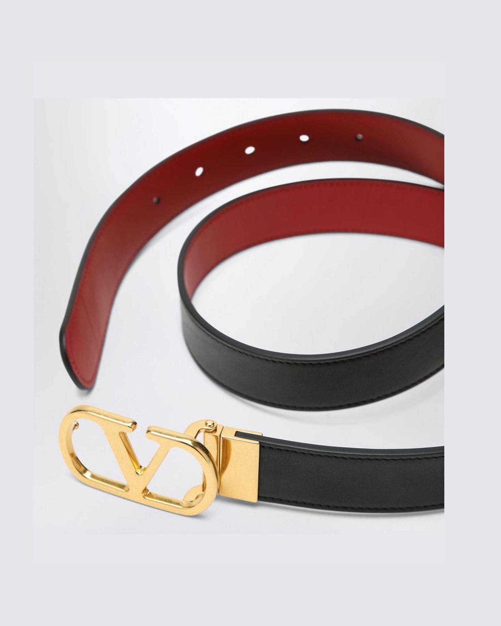 Valentino Garavani Reversible Vlogo Signature Belt in Black/red Glam Steals