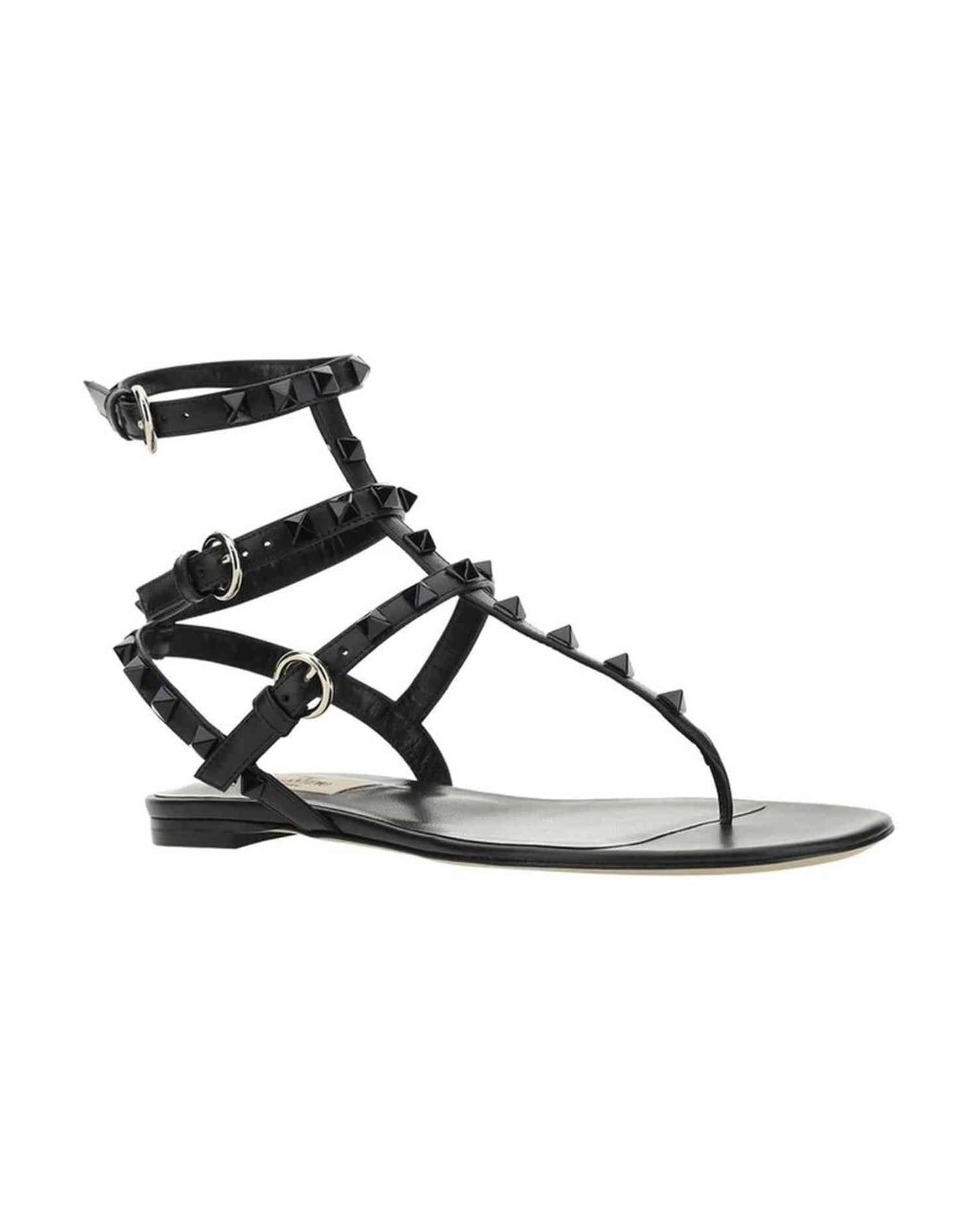 Valentino Garavani Rockstud Flip Flop Sandlas Glam Steals
