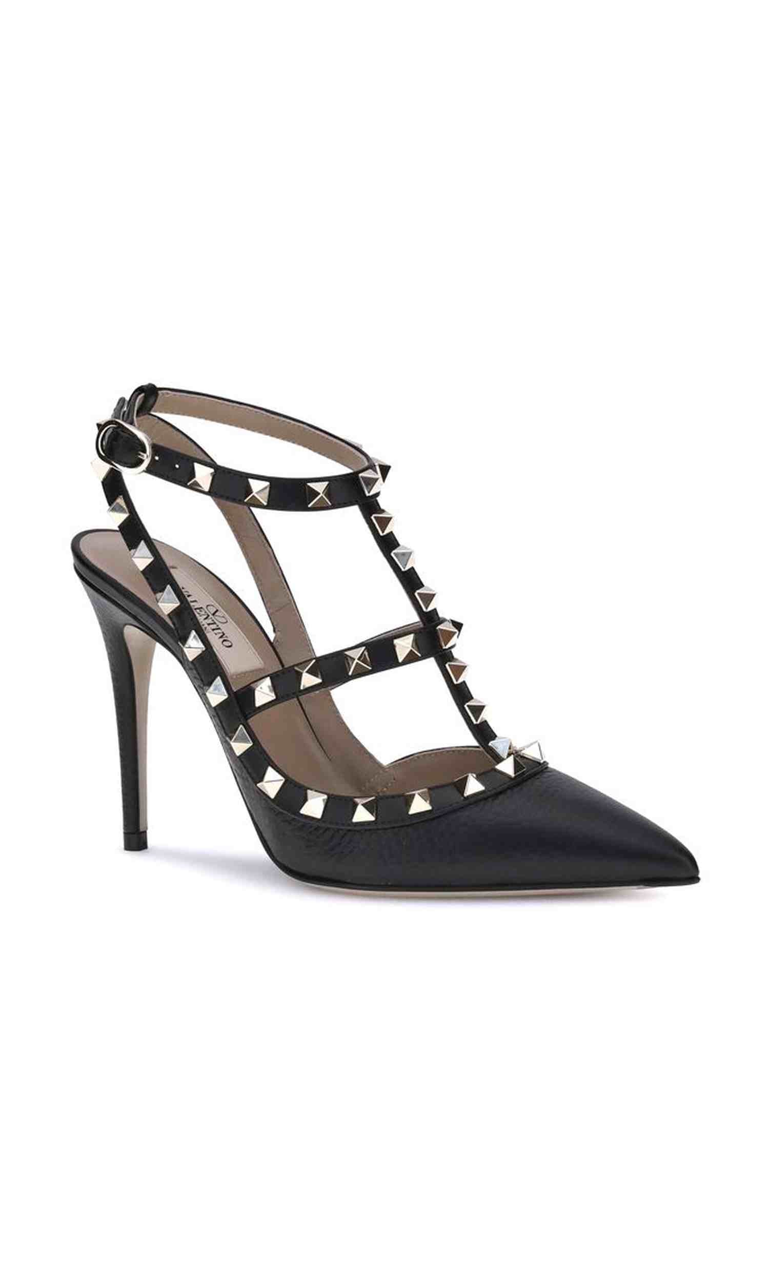 Valentino Garavani Rockstud Pumps Glam Steals
