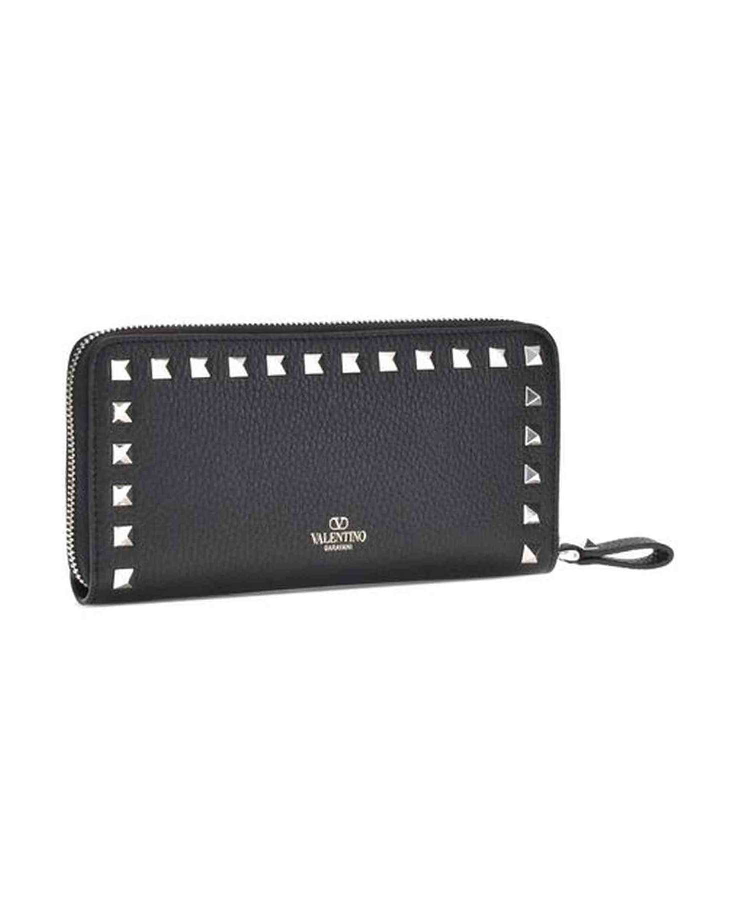 Valentino Garavani Rockstud Wallet Glam Steals