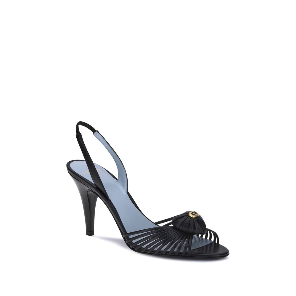 Valentino Garavani Royal Sandals Glam Steals