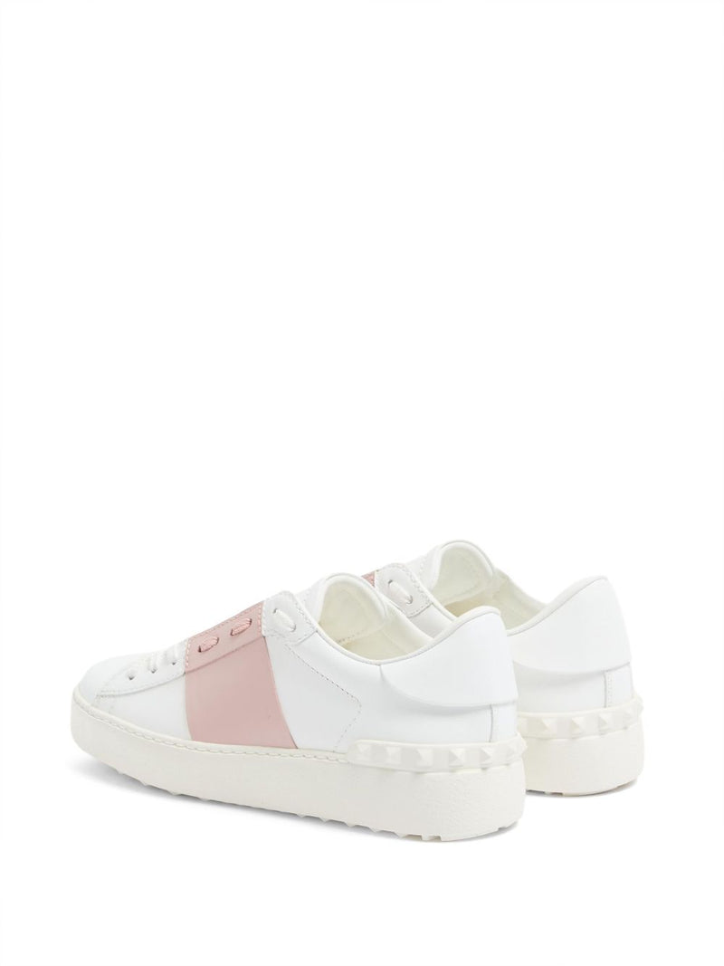Valentino Garavani Sneakers Glam Steals