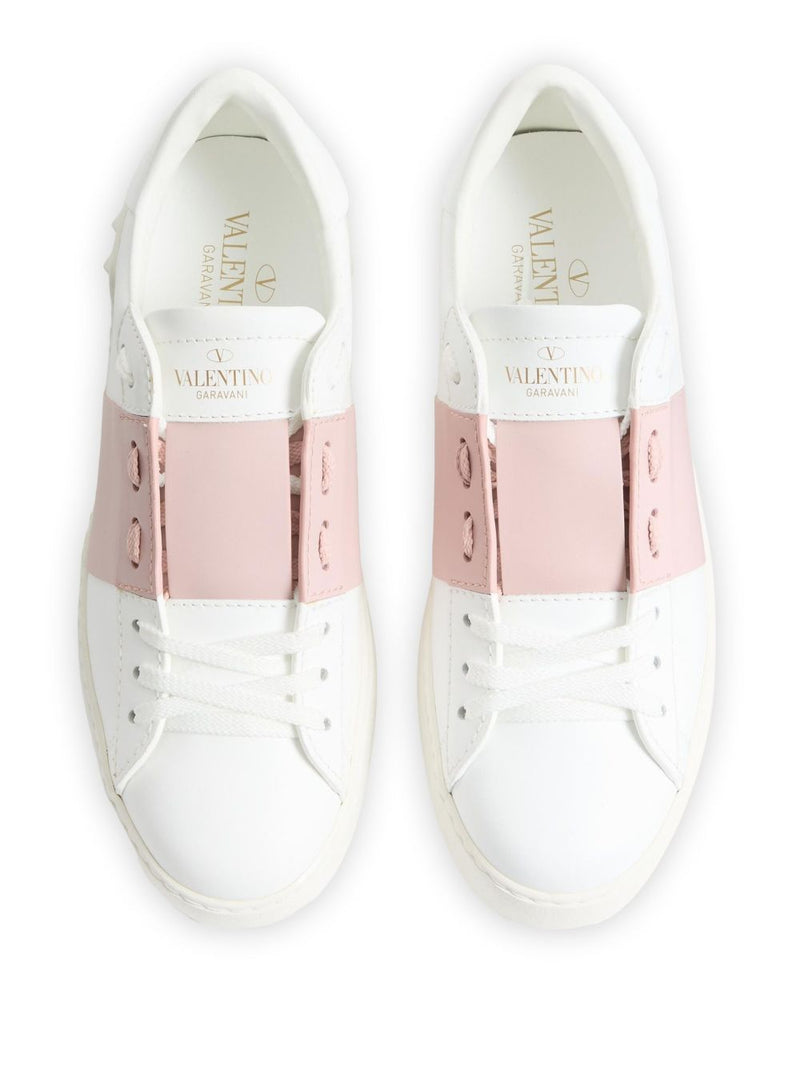 Valentino Garavani Sneakers Glam Steals