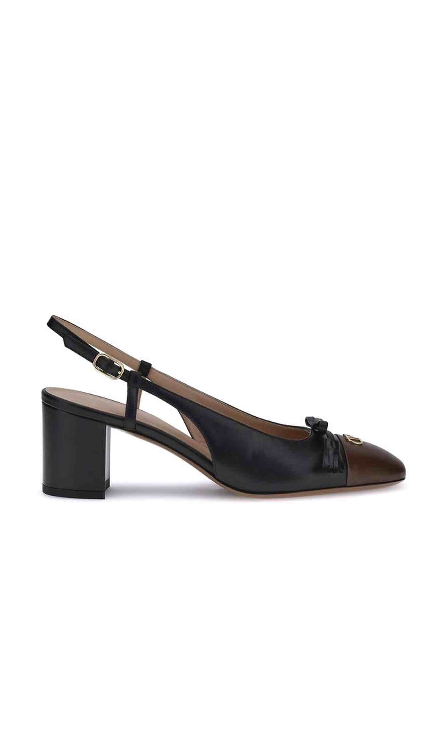 Valentino Garavani Valet Du Roi Pumps Glam Steals