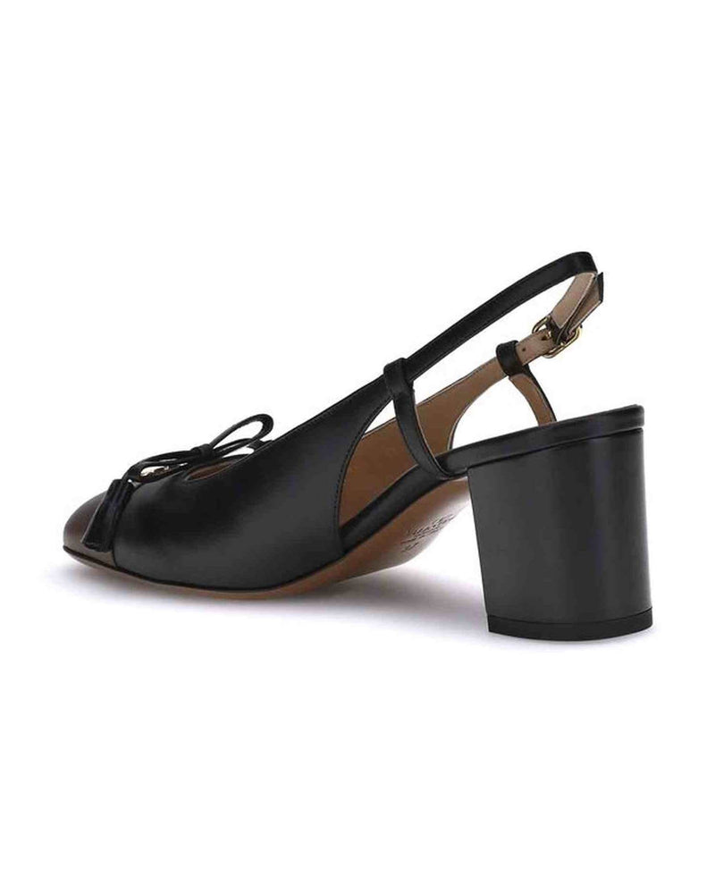 Valentino Garavani Valet Du Roi Pumps Glam Steals