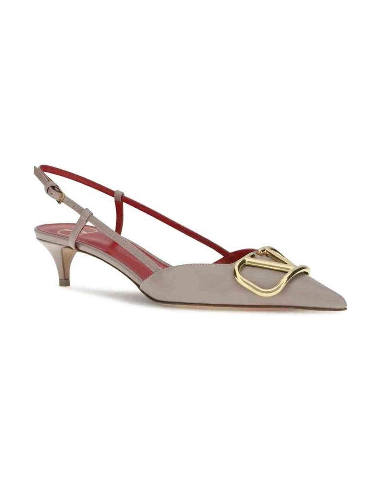 Valentino Garavani Vlogo Pumps Glam Steals