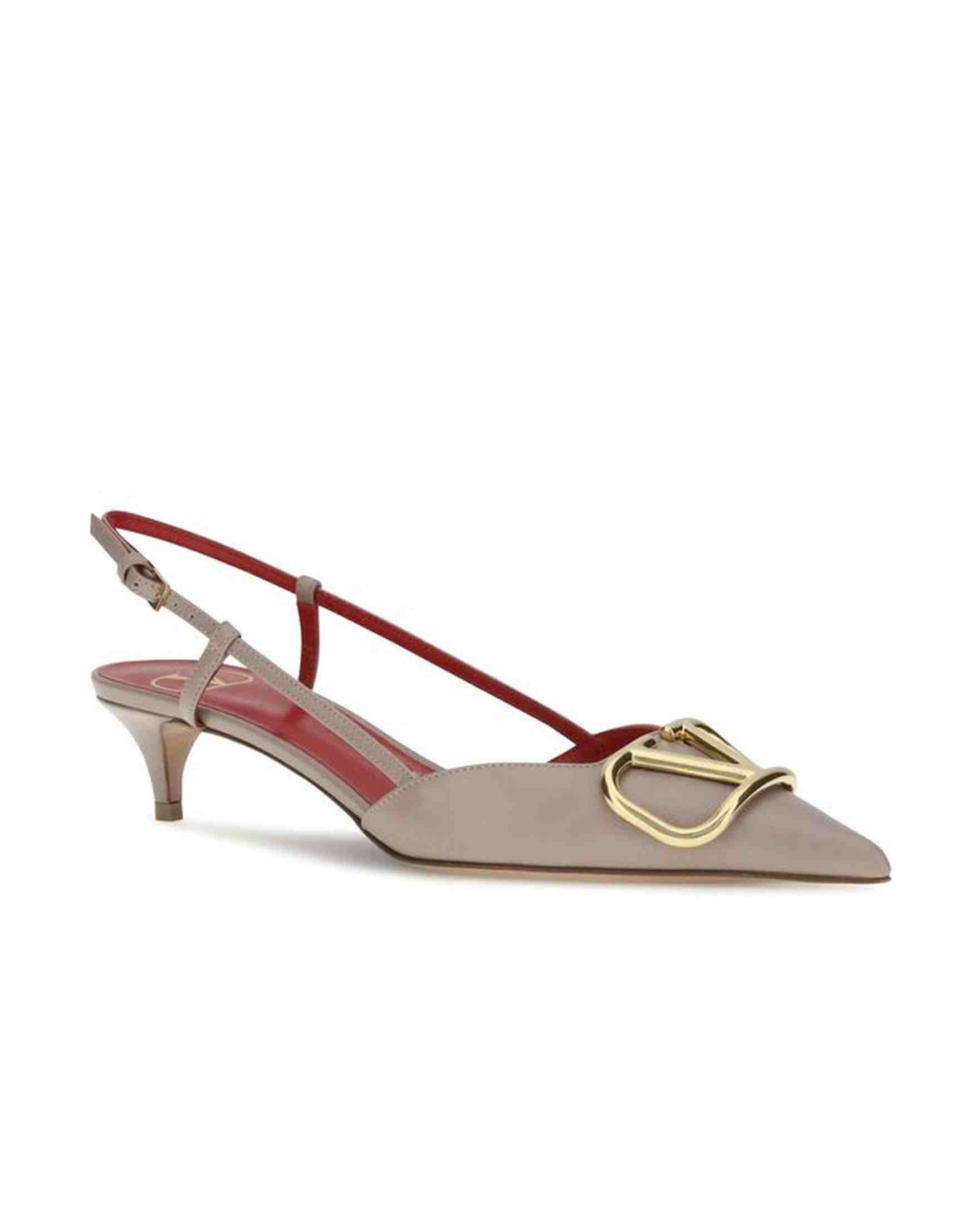 Valentino Garavani Vlogo Pumps Glam Steals