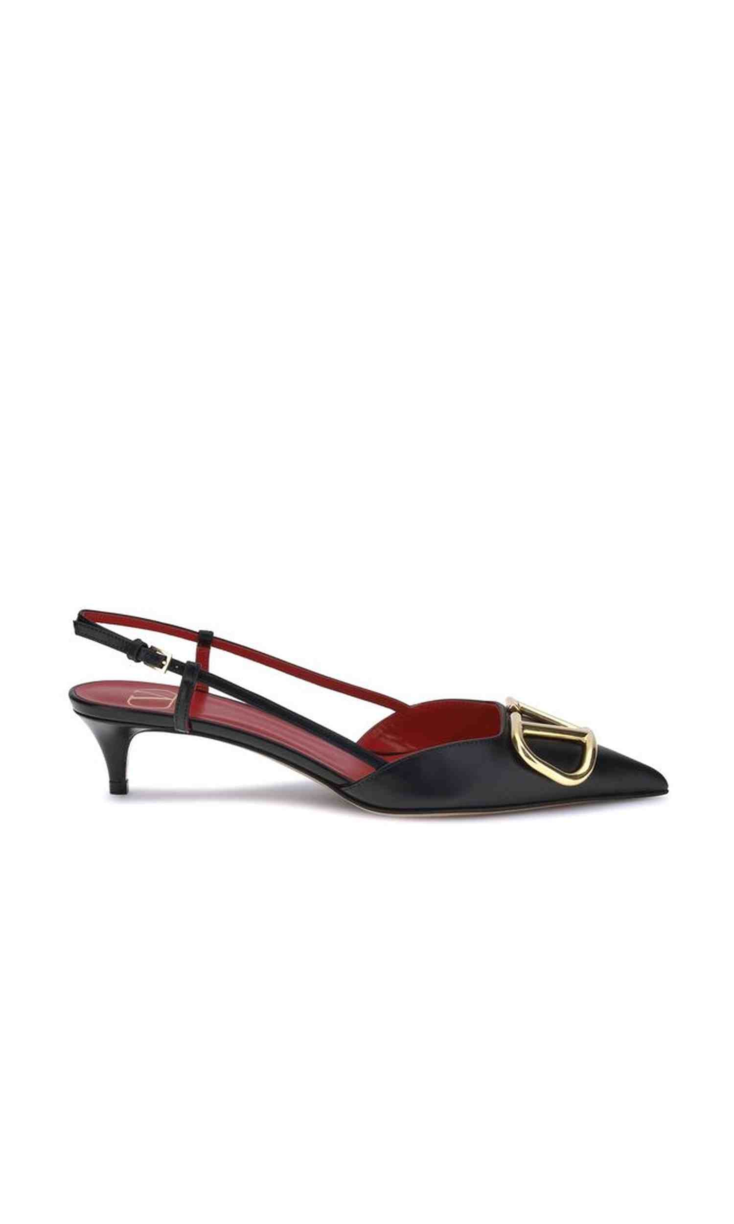 Valentino Garavani Vlogo Pumps Glam Steals