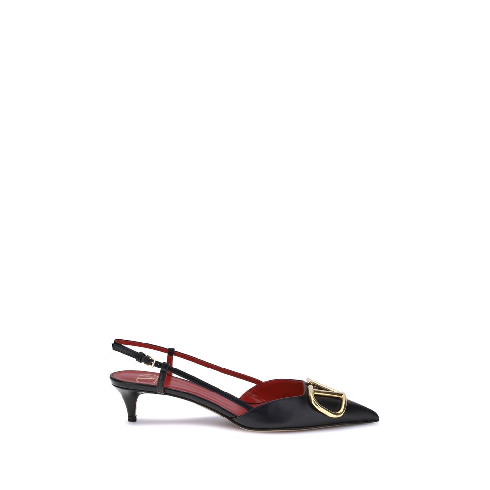 Valentino Garavani Vlogo Pumps Glam Steals