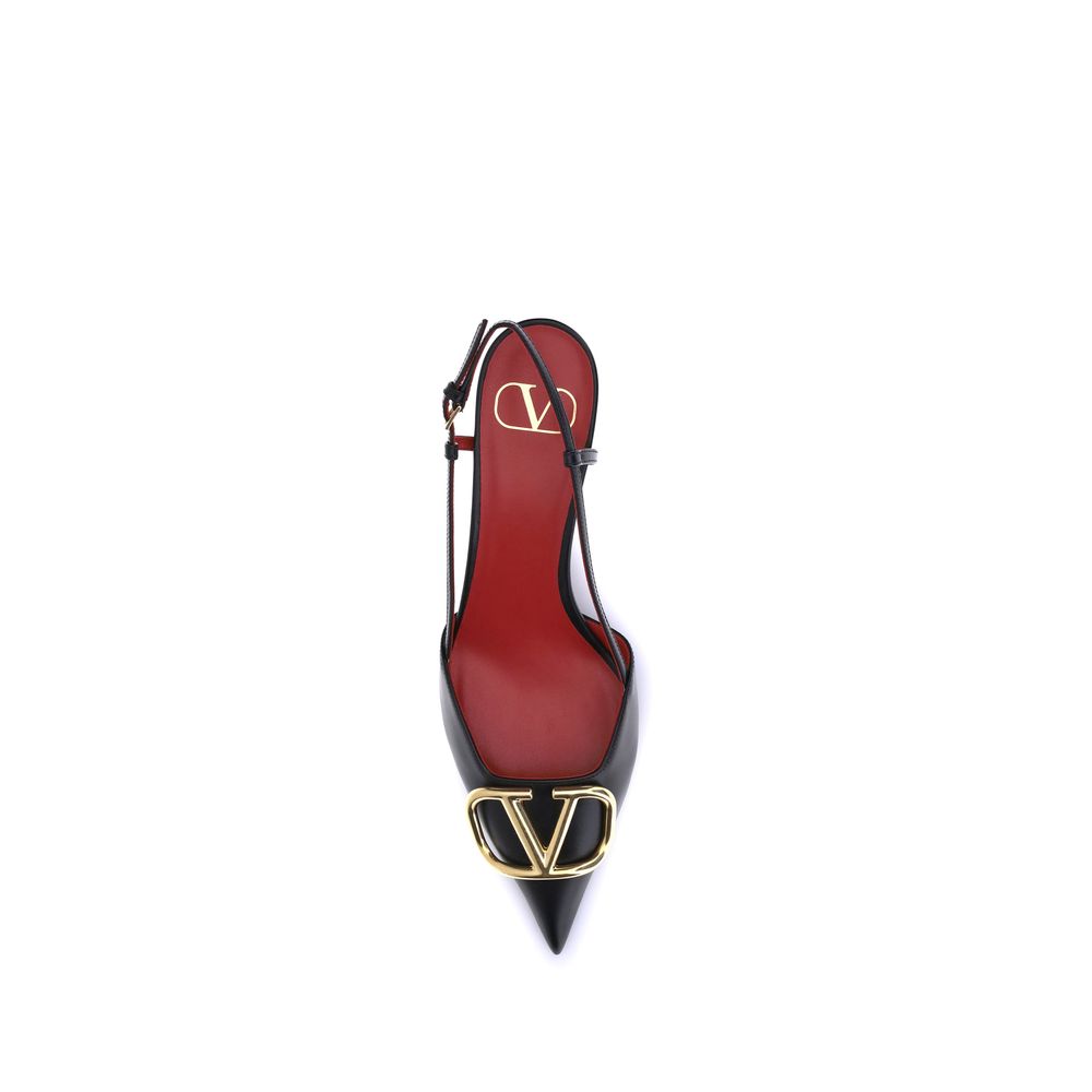 Valentino Garavani Vlogo Pumps Glam Steals