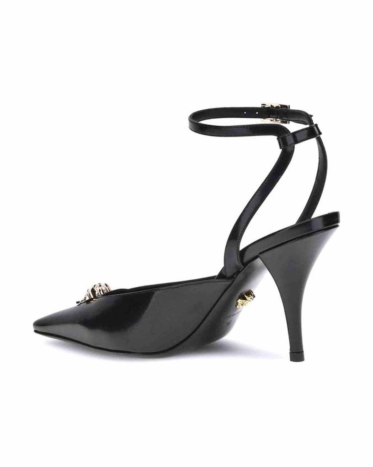 Versace Medusa Décolleté Glam Steals