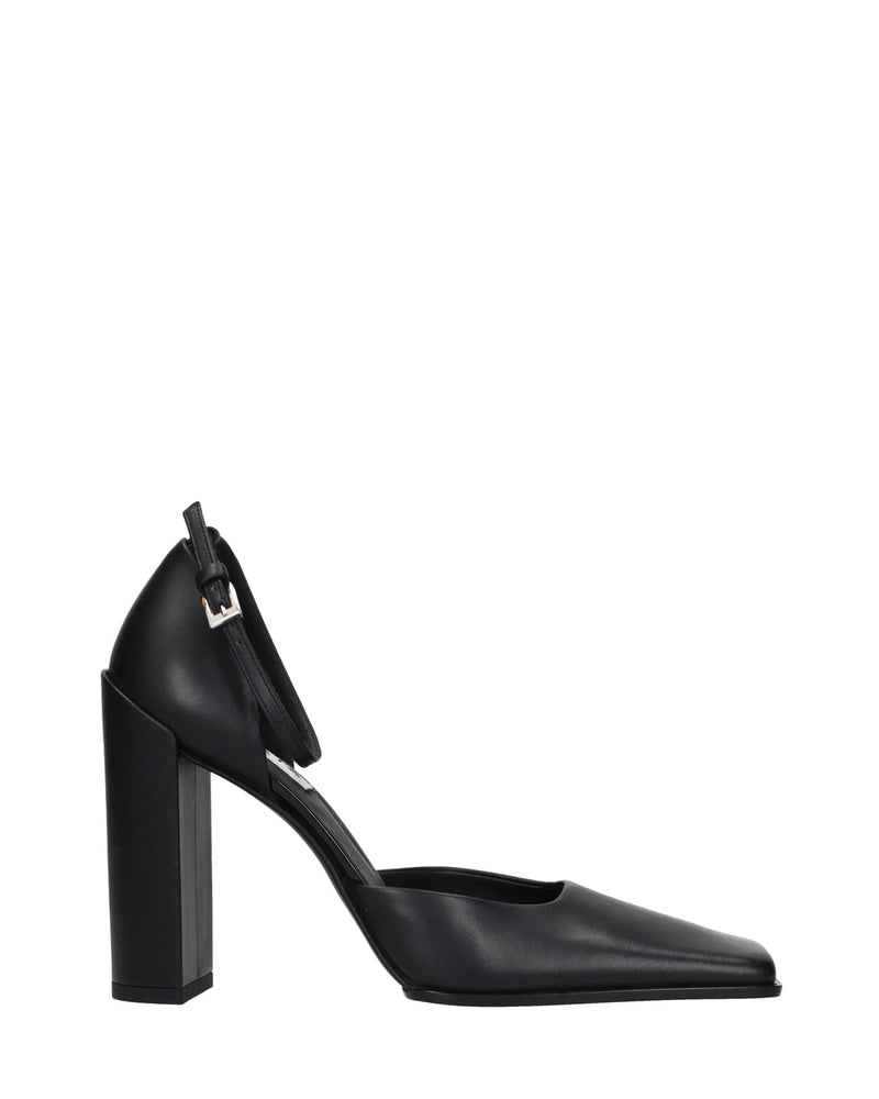 Alaïa Pumps in black