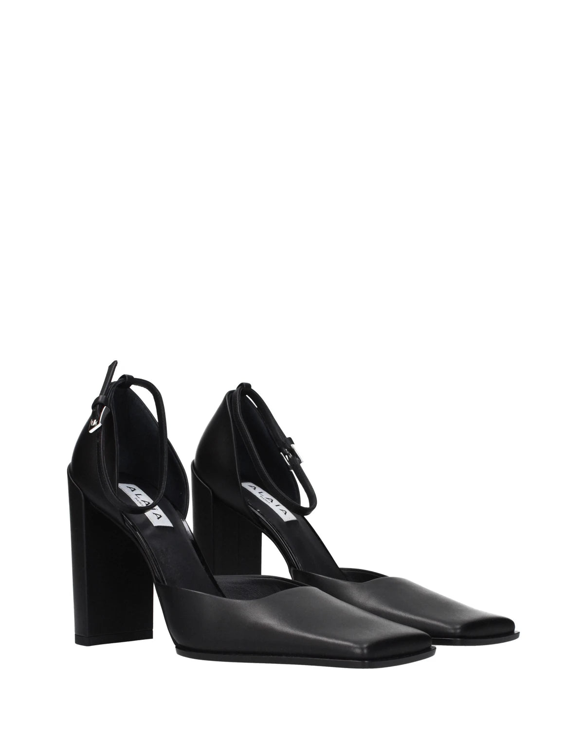 Alaïa Pumps in black — view 2
