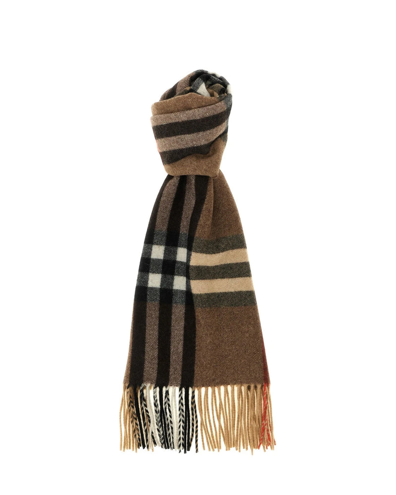 Burberry Scarves & Shawl in beige, Cashmere