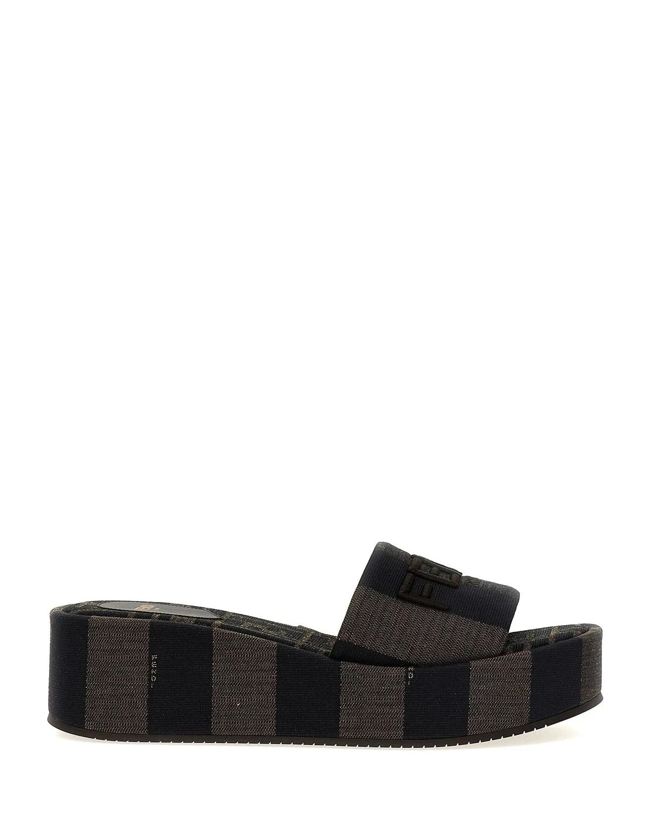 Fendi Slides in brown, Cotton