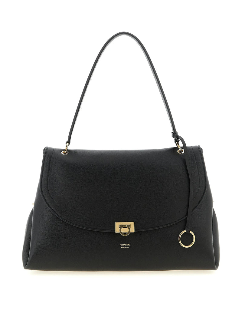 Ferragamo Shoulder Bag in black, Calfskin Leather