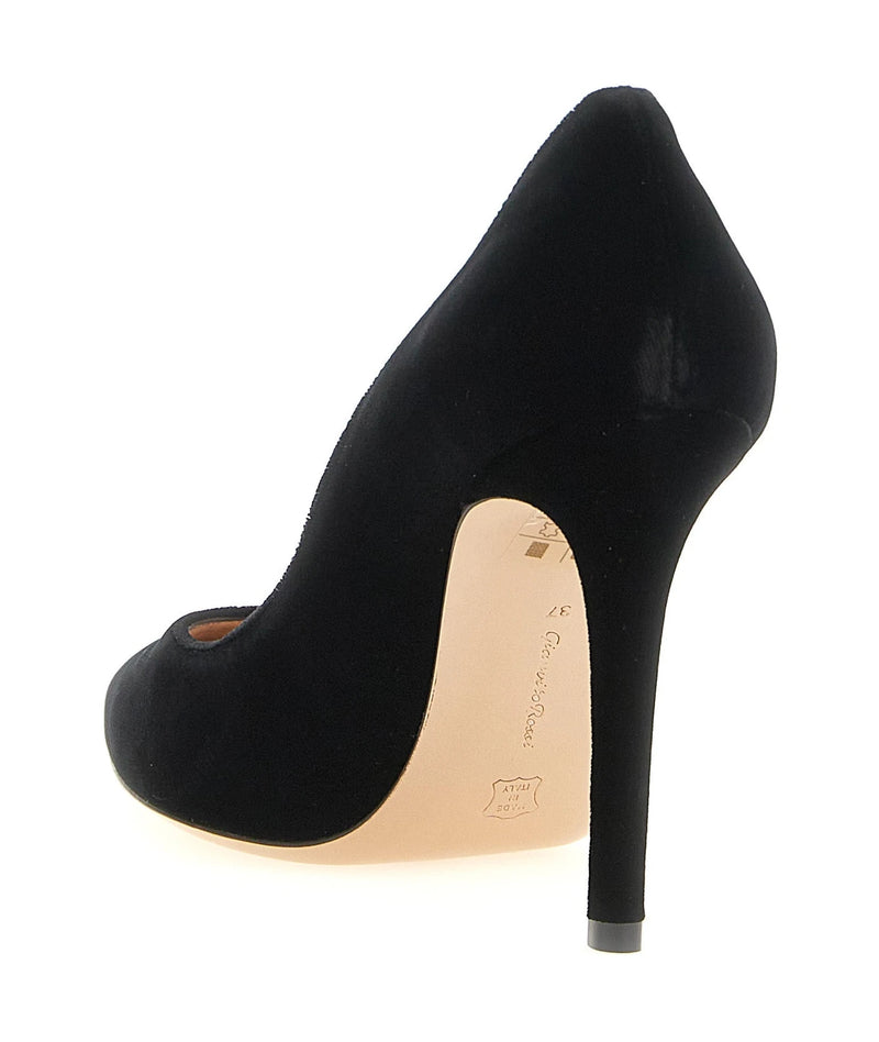 Gianvito Rossi Pumps in black, Velvet — view 3