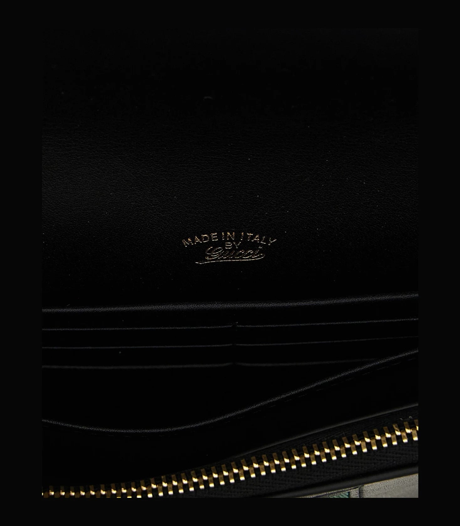 Gucci Clutch Bag in black, Calfskin Leather — view 4