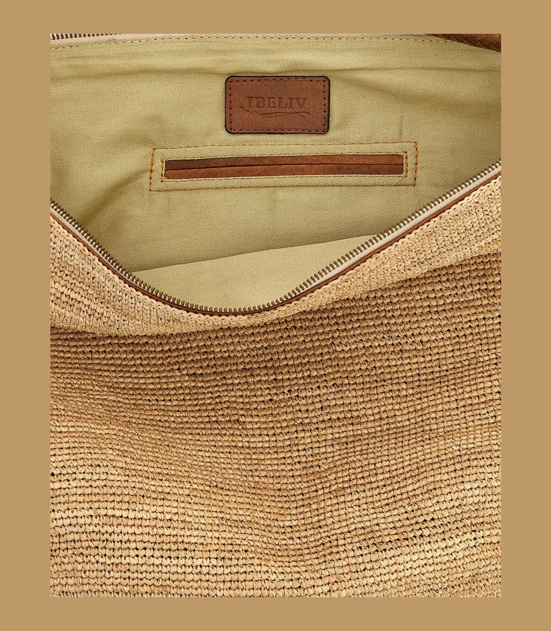 Ibeliv Hobo Bag in beige — view 4